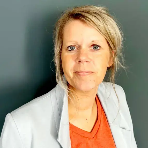danielle twardy.jpg