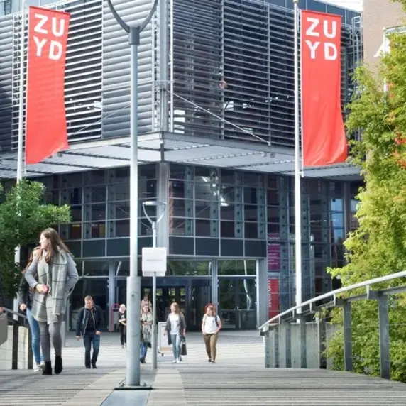 Heerlen loopbrug 750x500.jpg