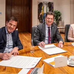 Ondertekening_750x500.jpg